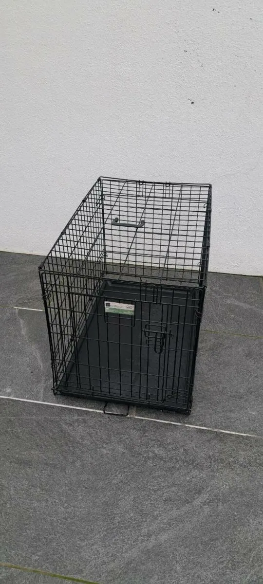 Dog crate
