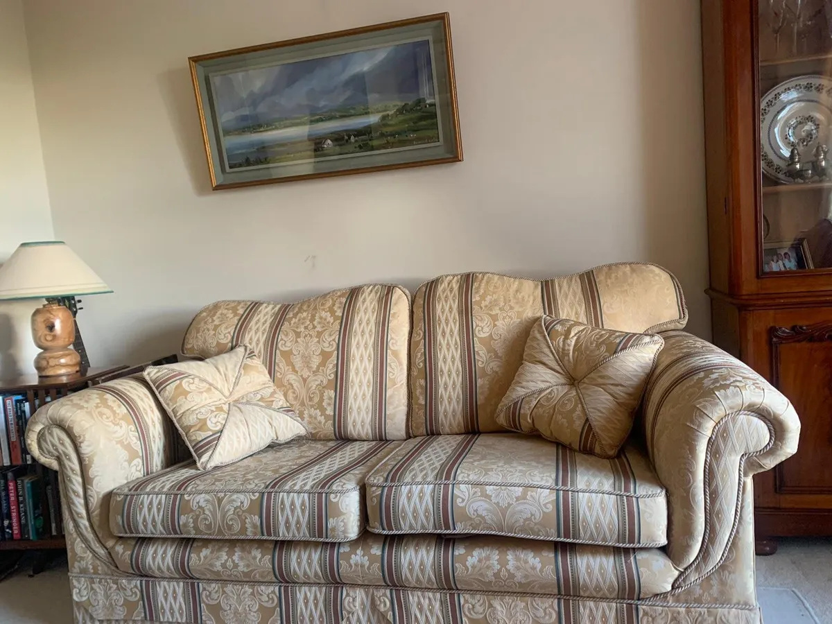 Sofa and 2 armchair s