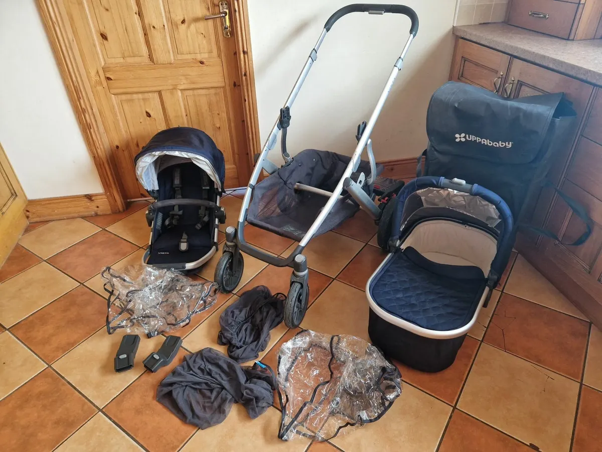 Uppababy Vista Full Travel System