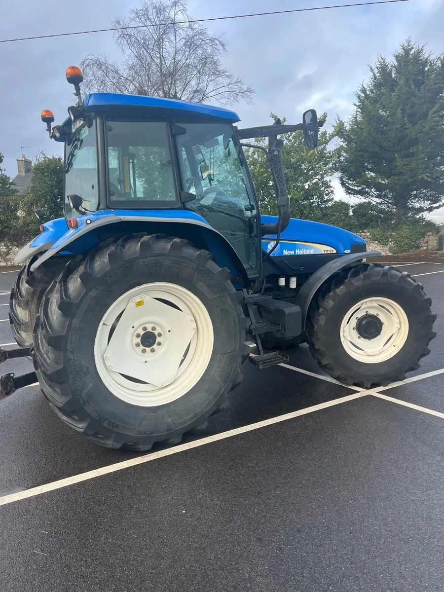 TM120 new Holland