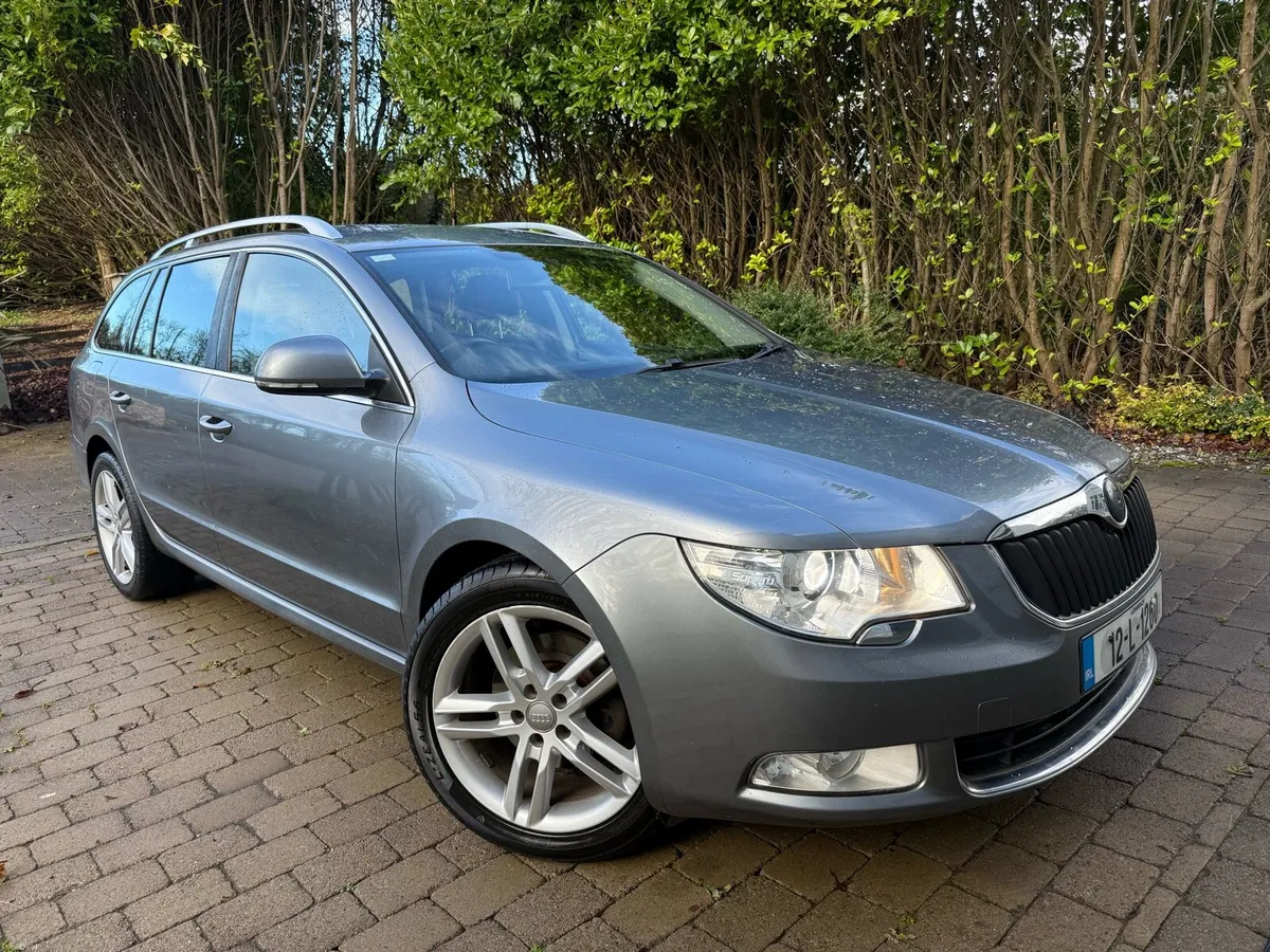 Skoda Superb 4X4 DSG 2.0 TDI NEW NCT