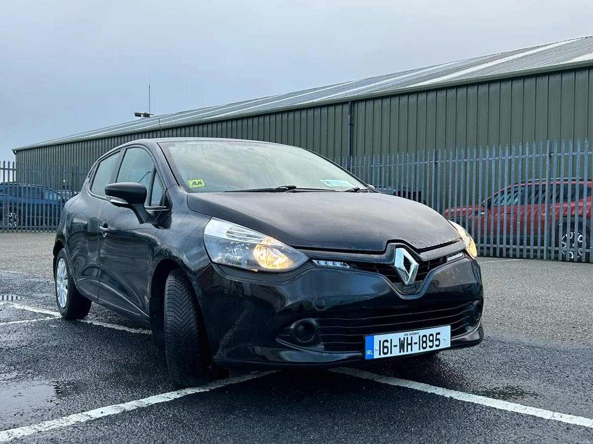 161 Renault Clio New NCT 03/27! 97,000 KM