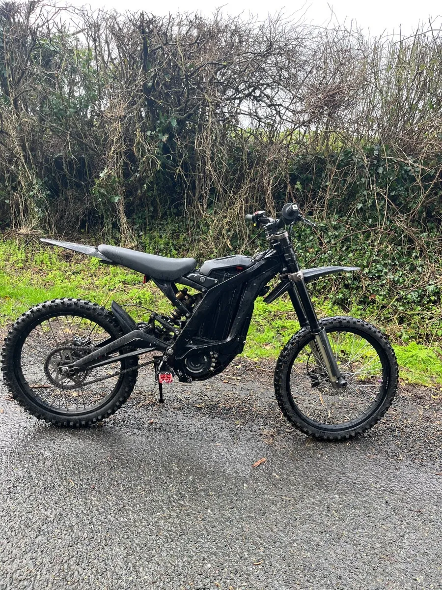 Surron light bee x 2024