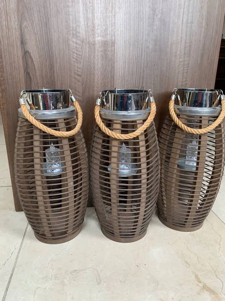 Set of 3 Wooden Candle Holders – Indoor & Outdoor