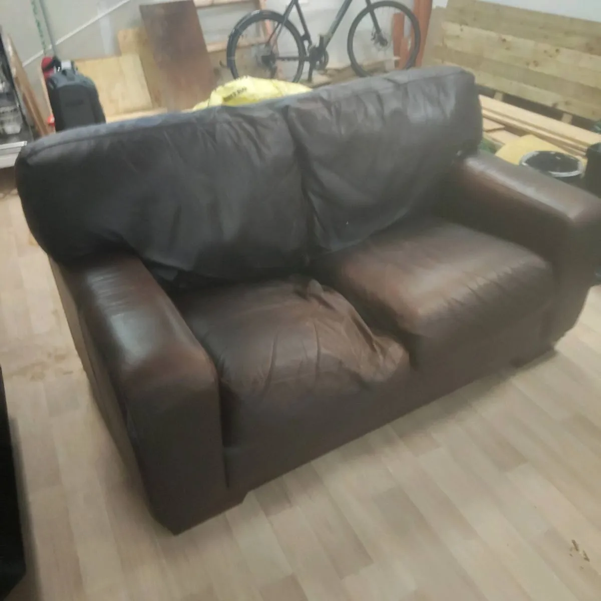2-seater couch